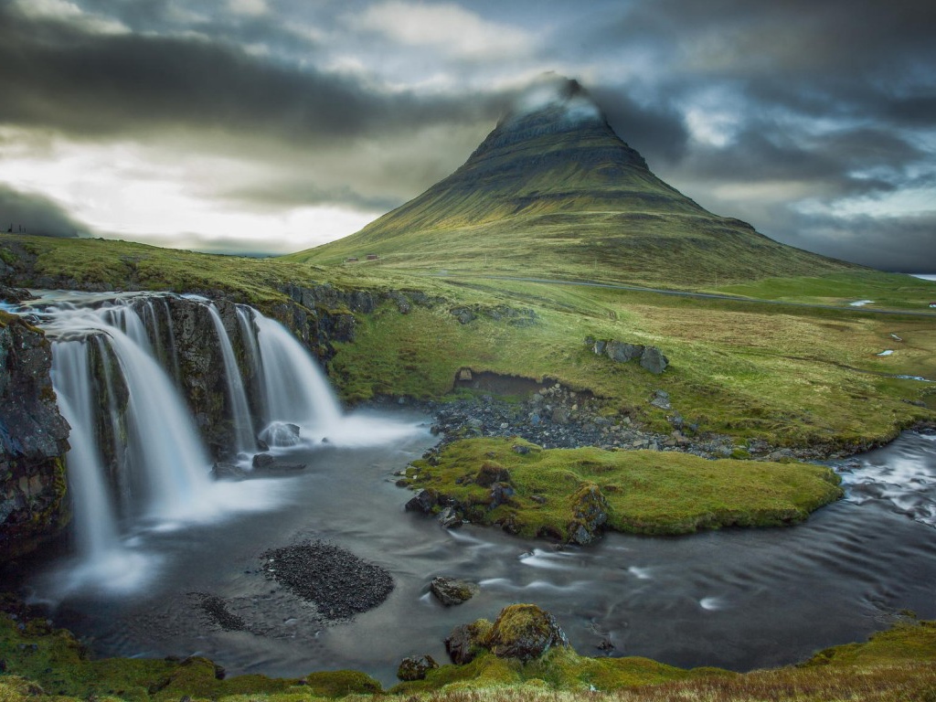 Спящий вулкан в Исландии