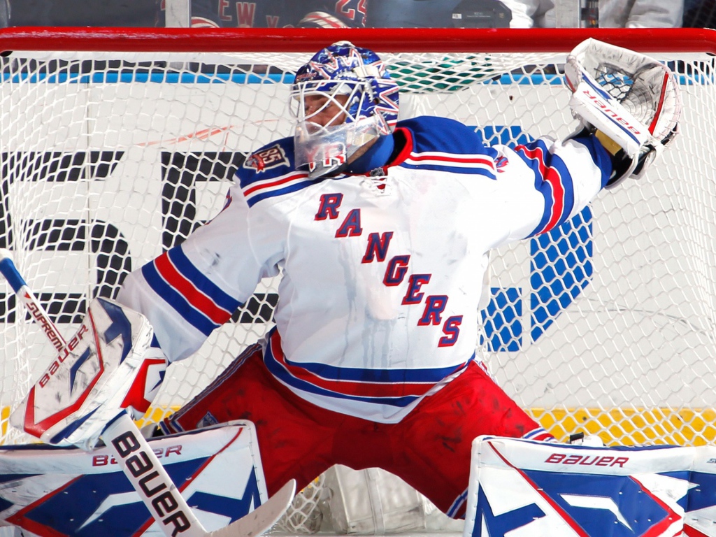 Хоккеист Нью-Йорк Рейнджерс Хенрик Лундквист