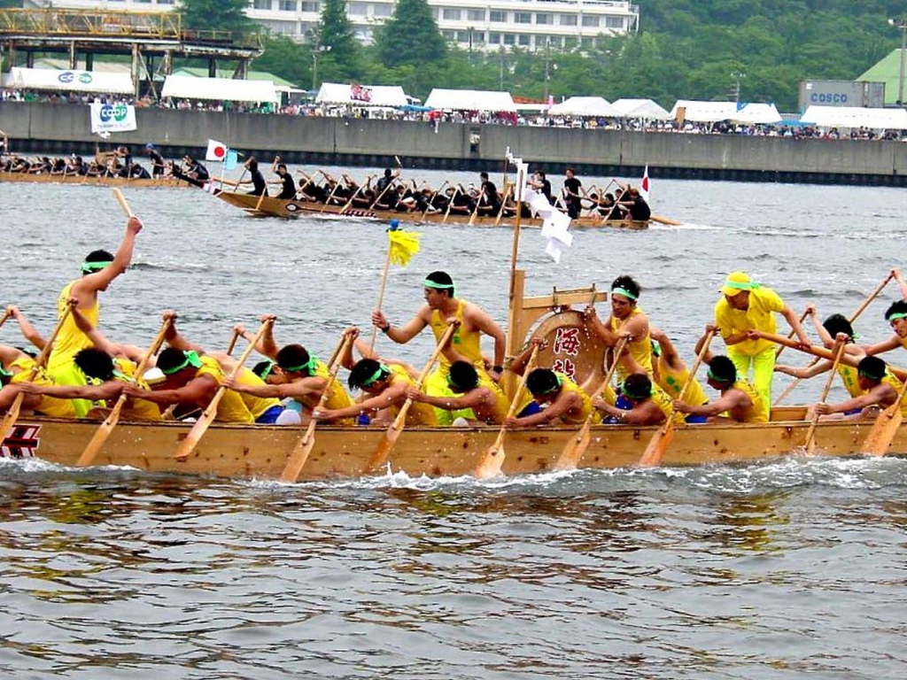 Гонки на лодках в Японии