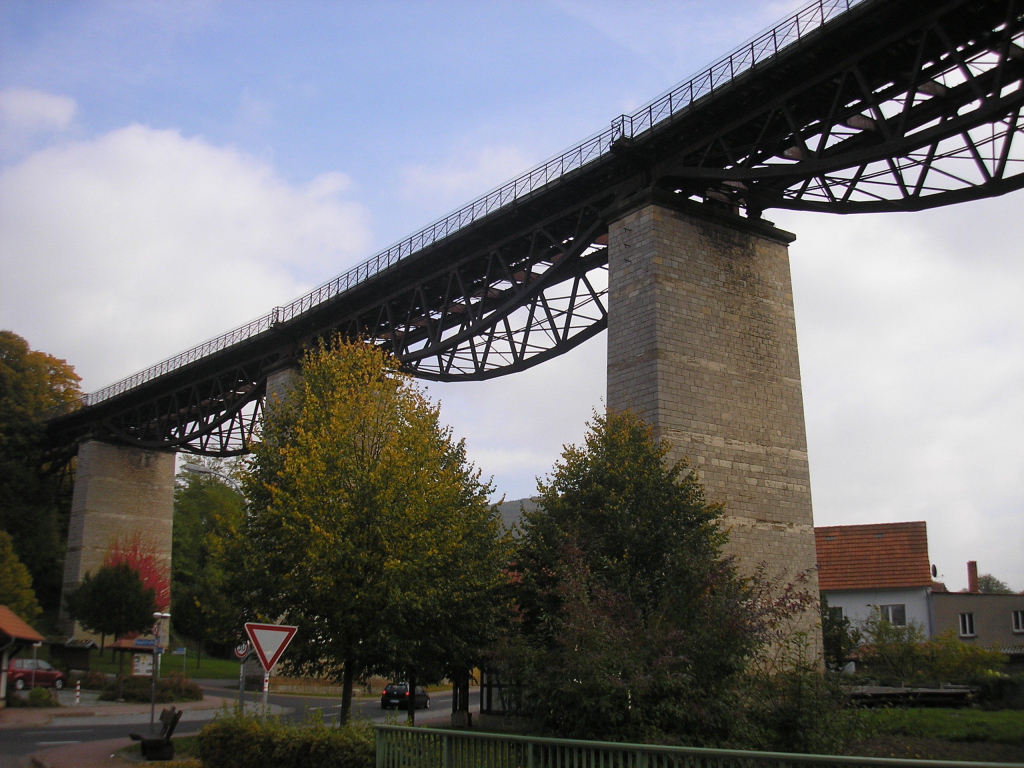 Мост в городе Лэнгенфельд, Австрия