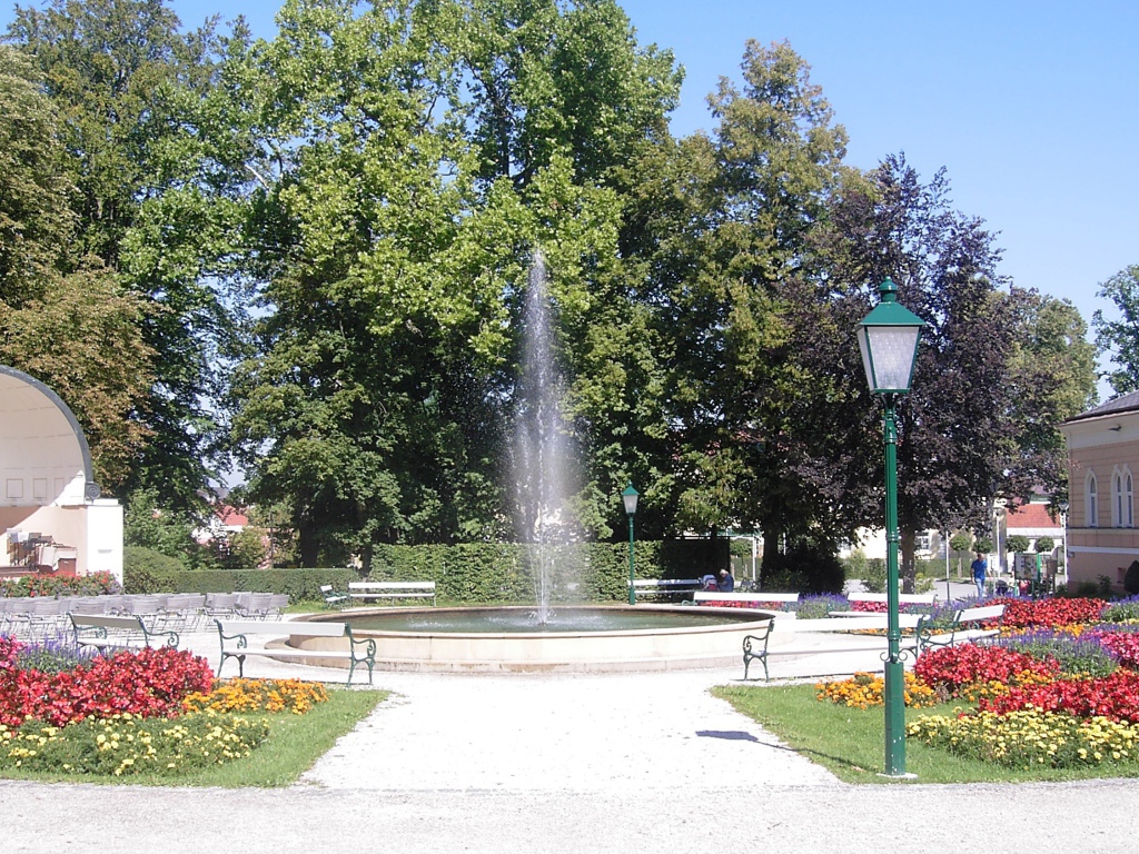 Фонтан на курорте Бад Халль, Австрия