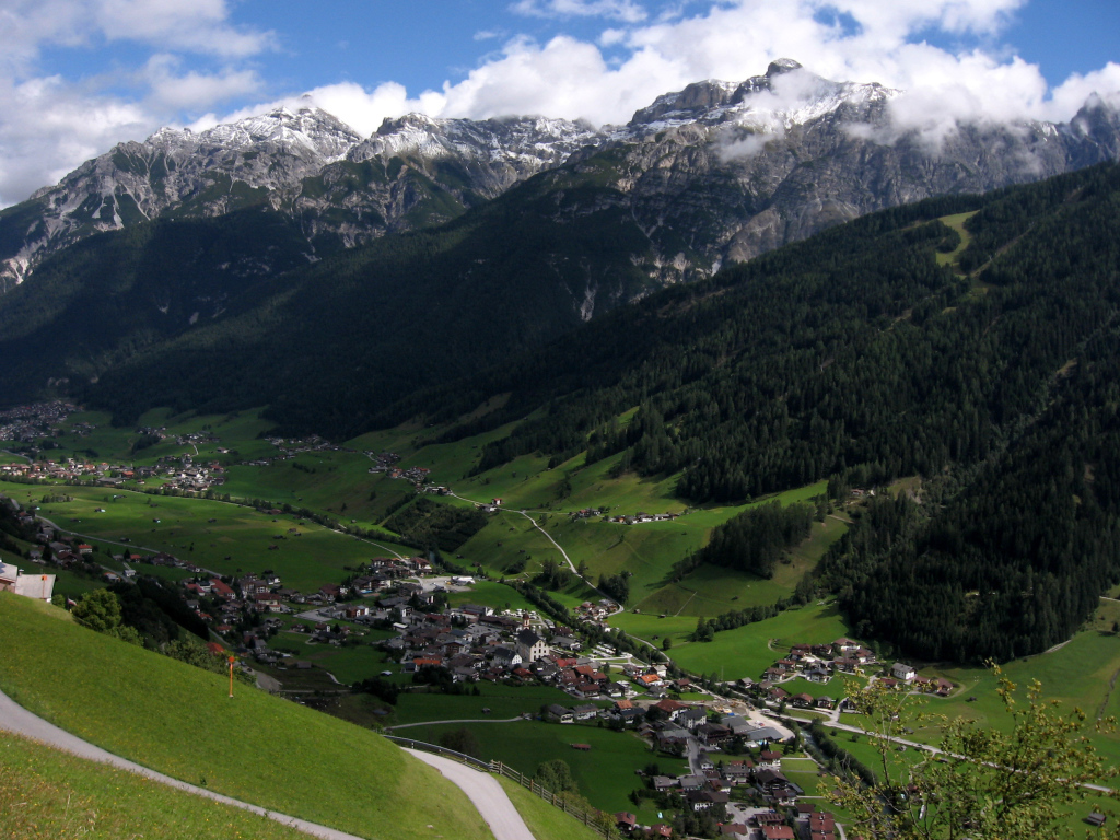 Пейзаж города Нойштифт, Австрия