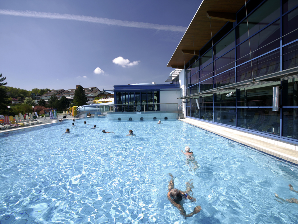 Летний отдых на курорте Бад Лойперсдорф, Австрия