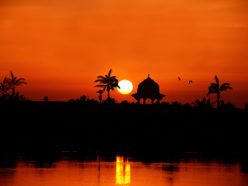 Закат на реке Нил, Египет