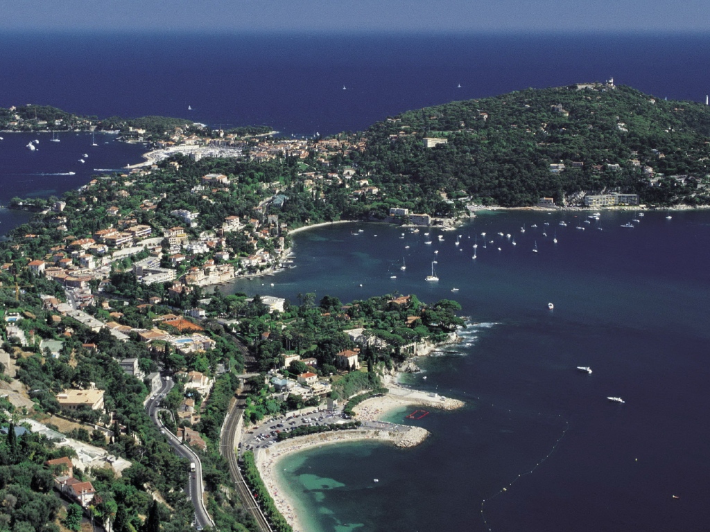 Панорама на курорте Сен-Жан-Кап-Ферра, Франция