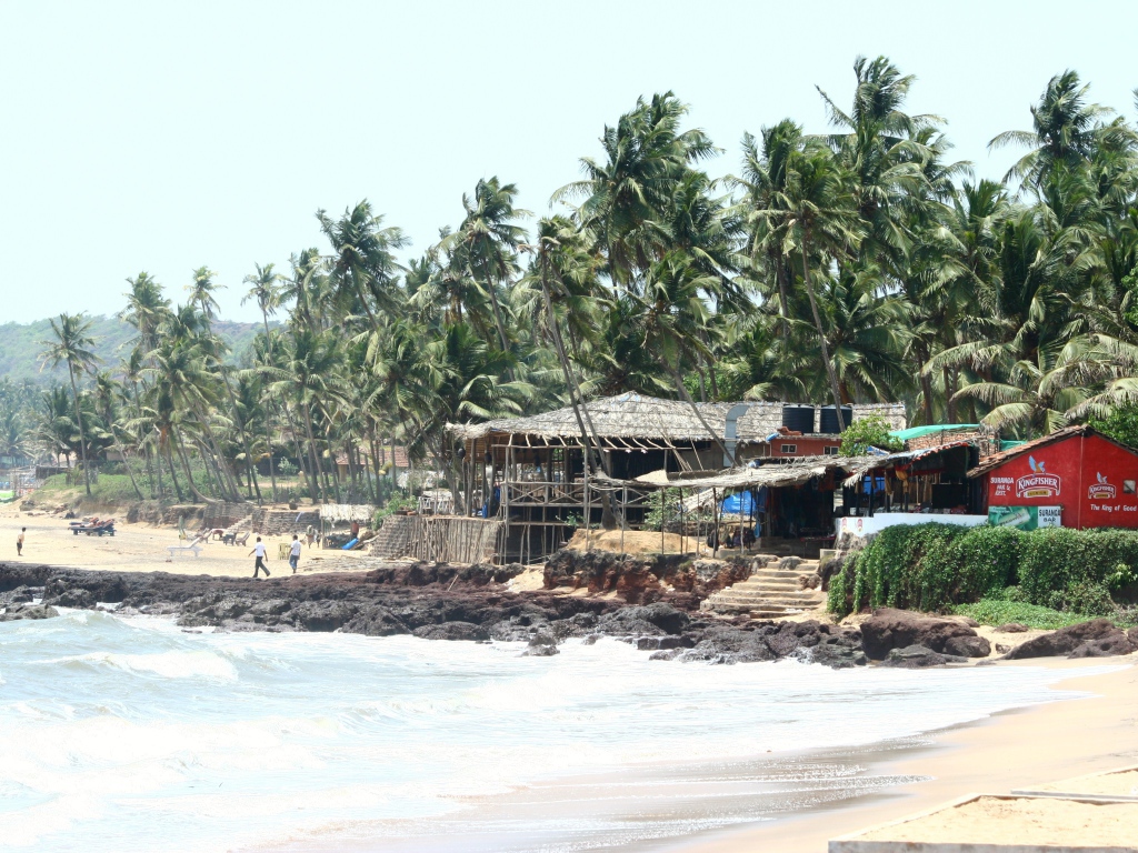 Отпуск на пляжах в Анджуне