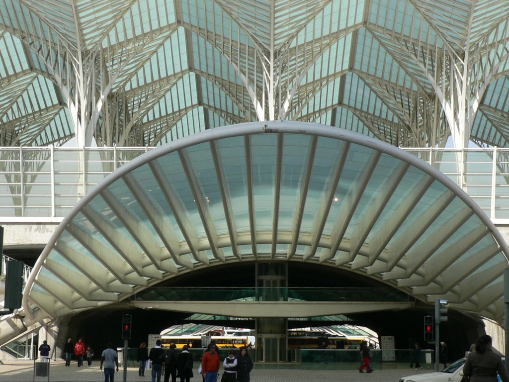 Железнодорожный вокзал в Лиссабоне