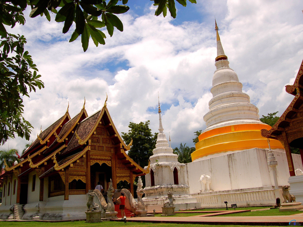 Храм Ват Пхра Сингх на курорте Чианг Май, Таиланд