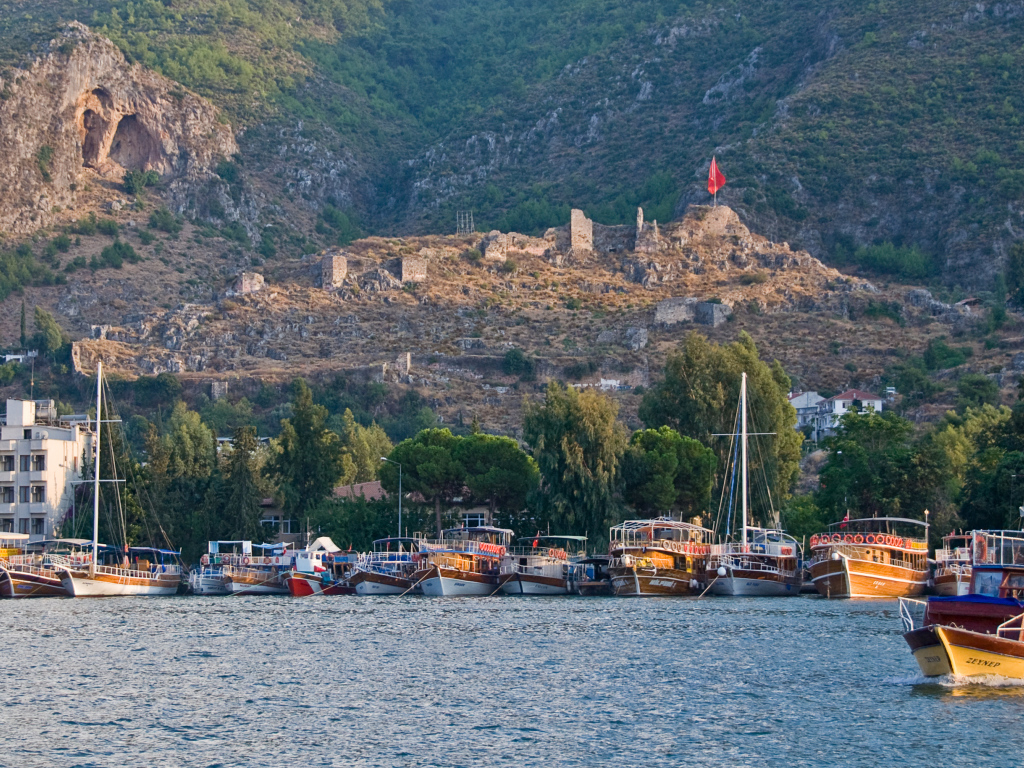 Гавань города Фетхие, Турция