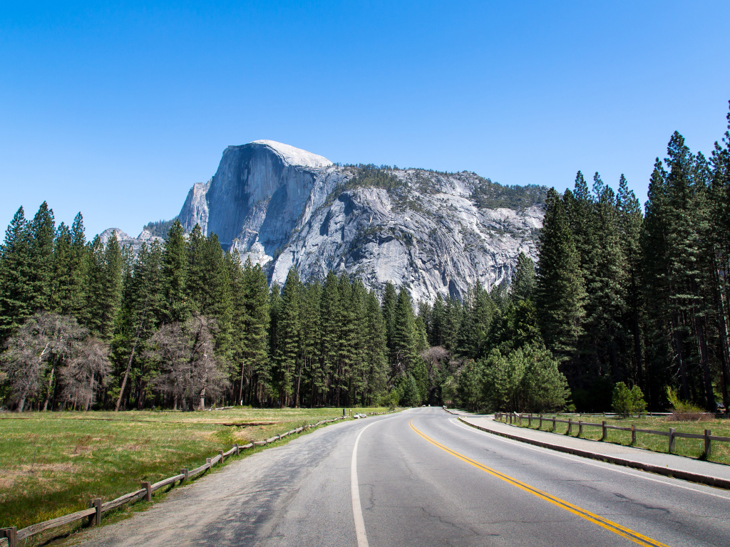 Скала Хаф-Доум, США
