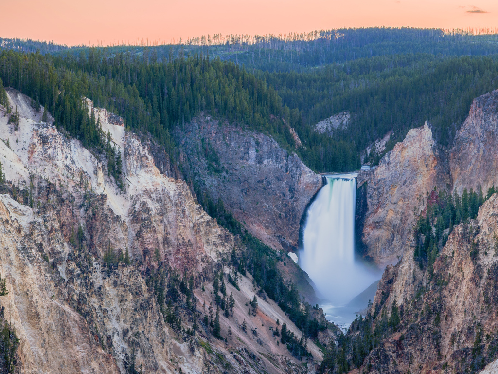 Закат в Гранд-каньоне