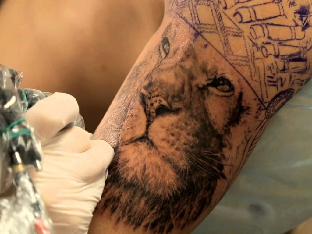 Создание мужской тату