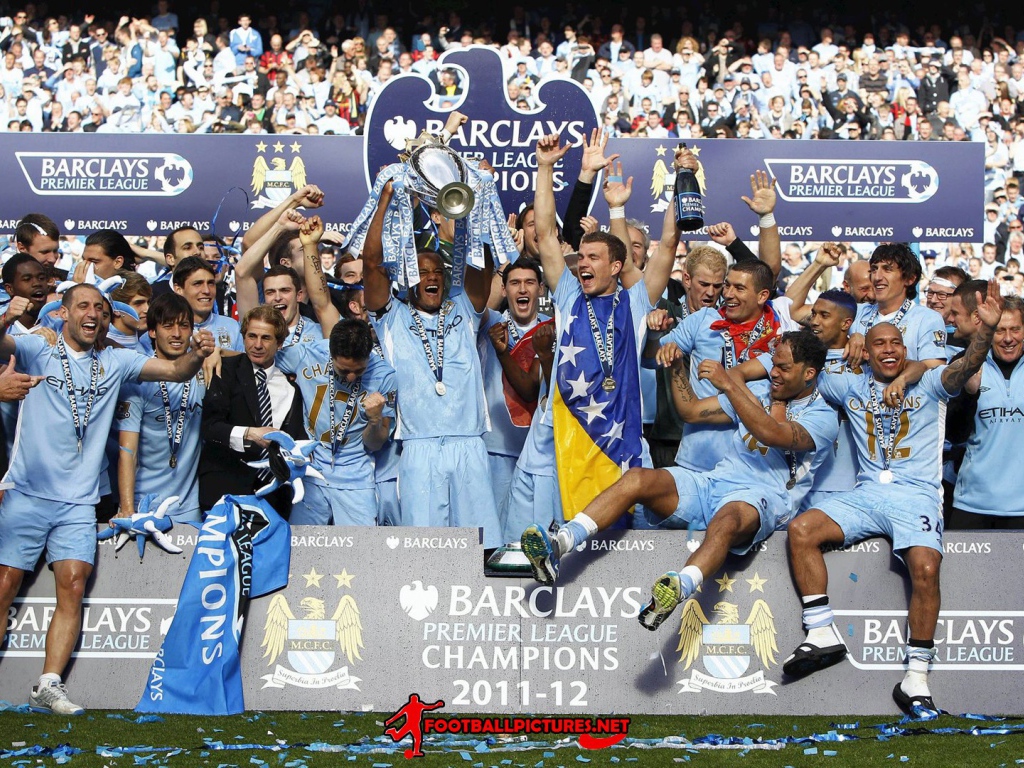 Манчестер Сити известный футбольный клуб Англии