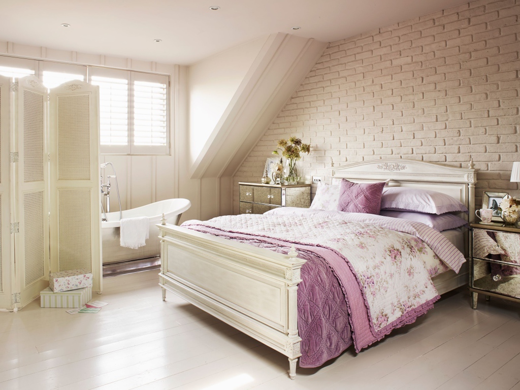 Ширма в спальне