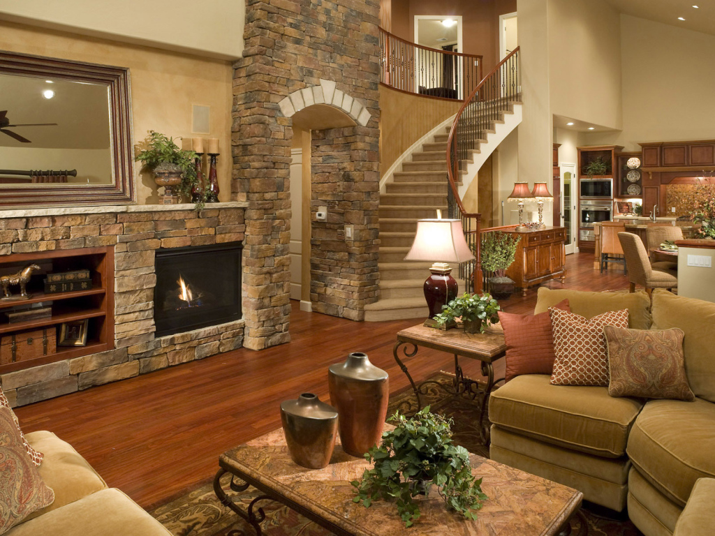 Каменные стены в гостиной