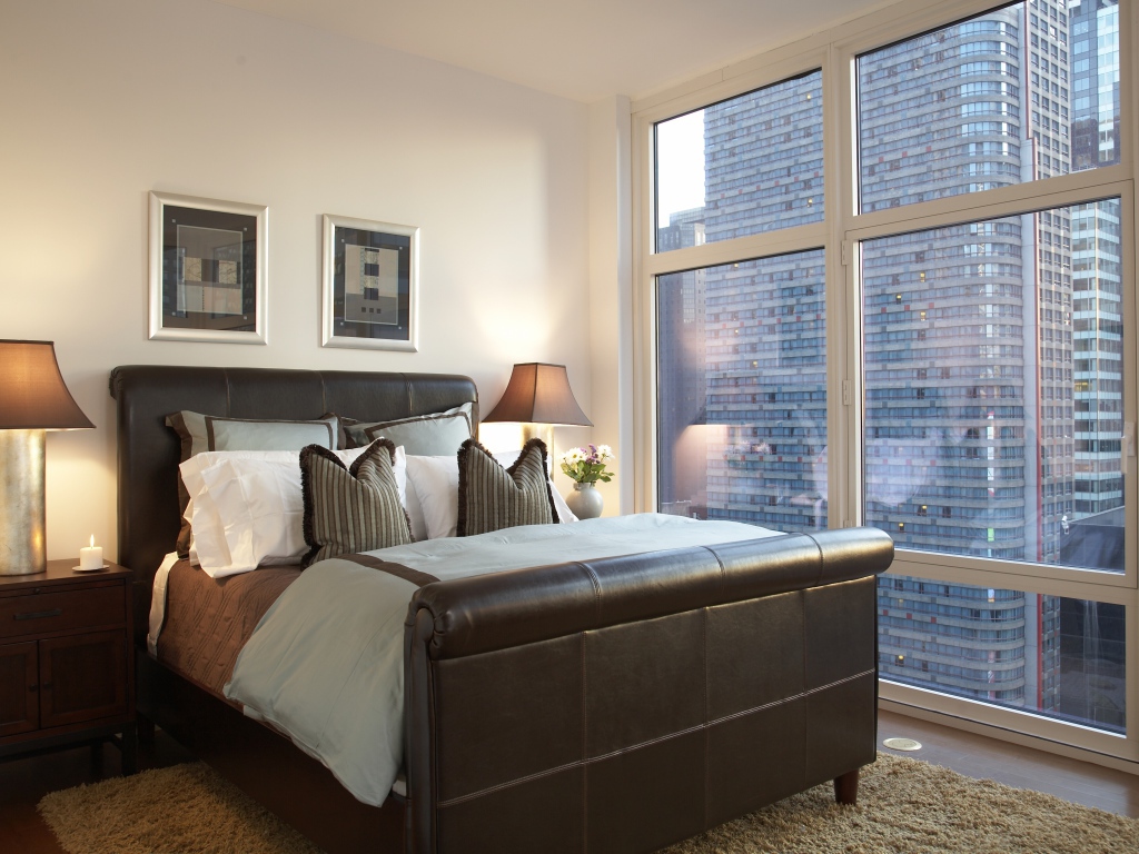 Спальня в городской квартире