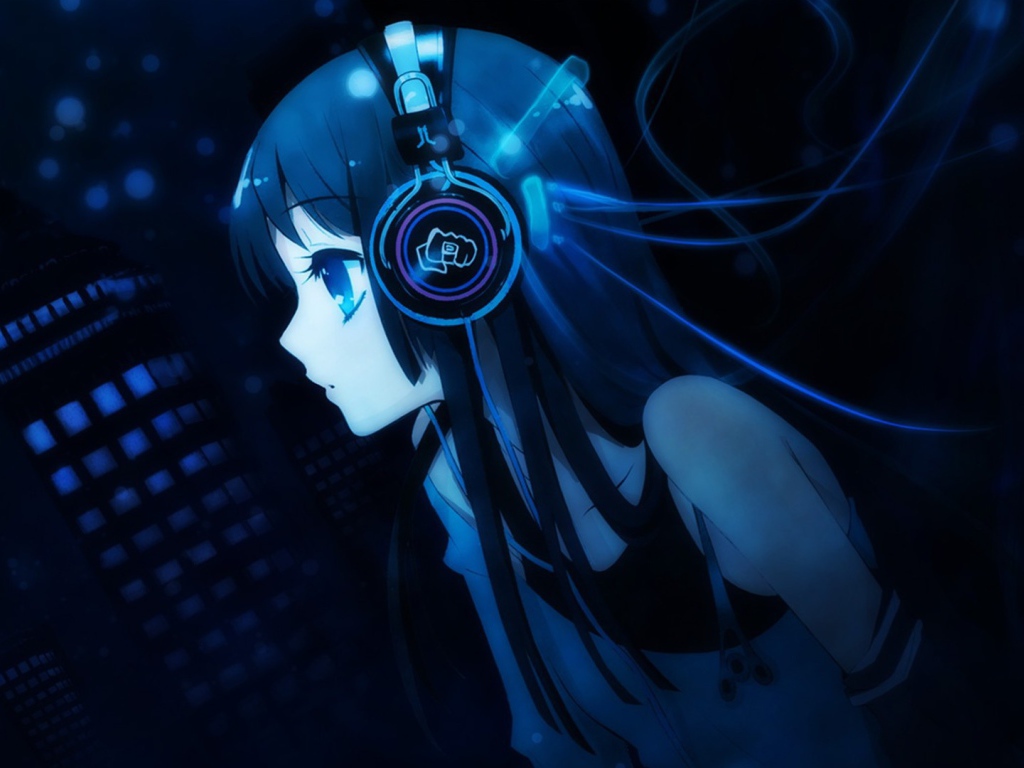 Девушка аниме Akiyama Mio в наушниках