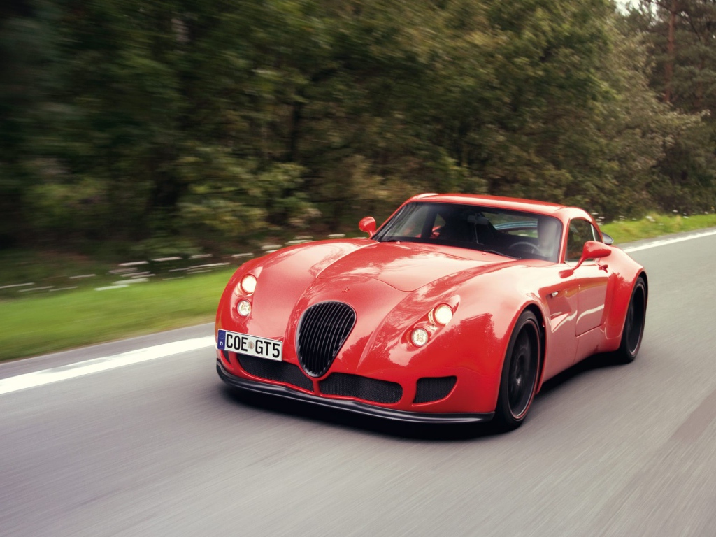 Быстрый автомобиль Wiesmann