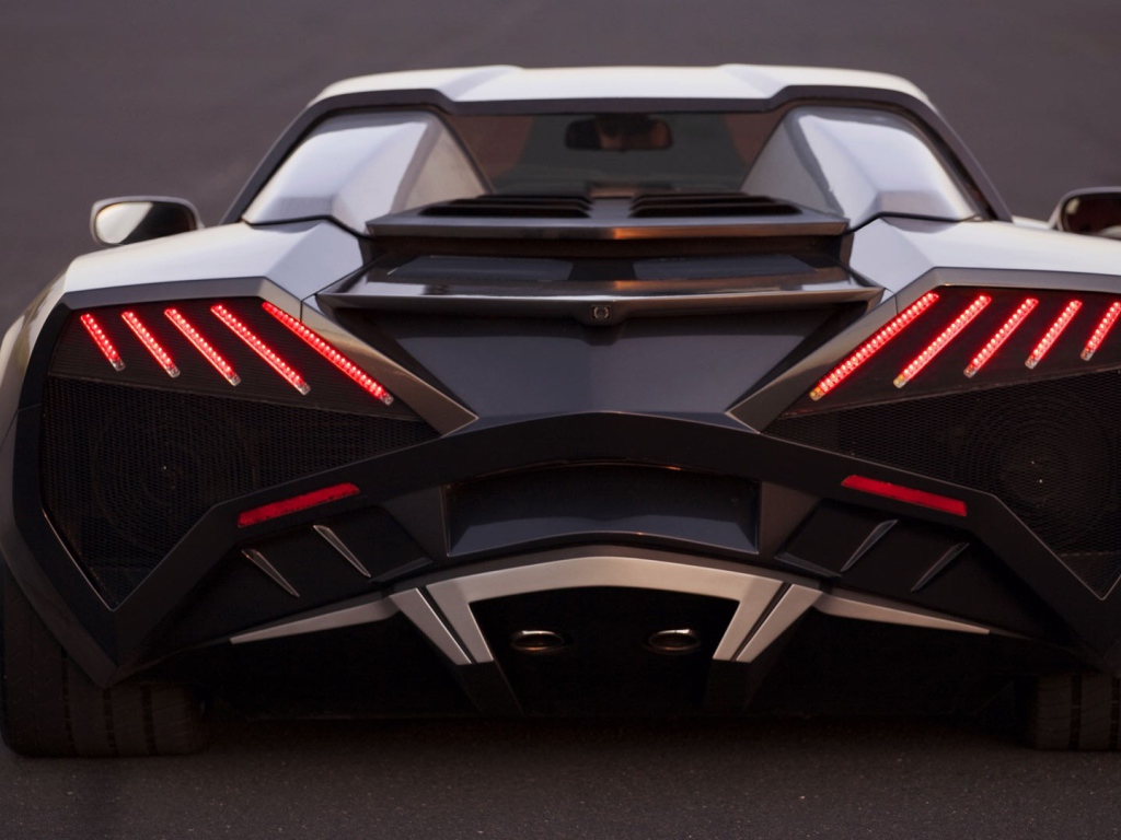 Супер автомобиль Arrinera Hussarya