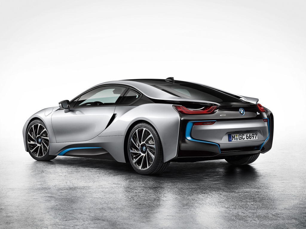 Новая модель BMW i8
