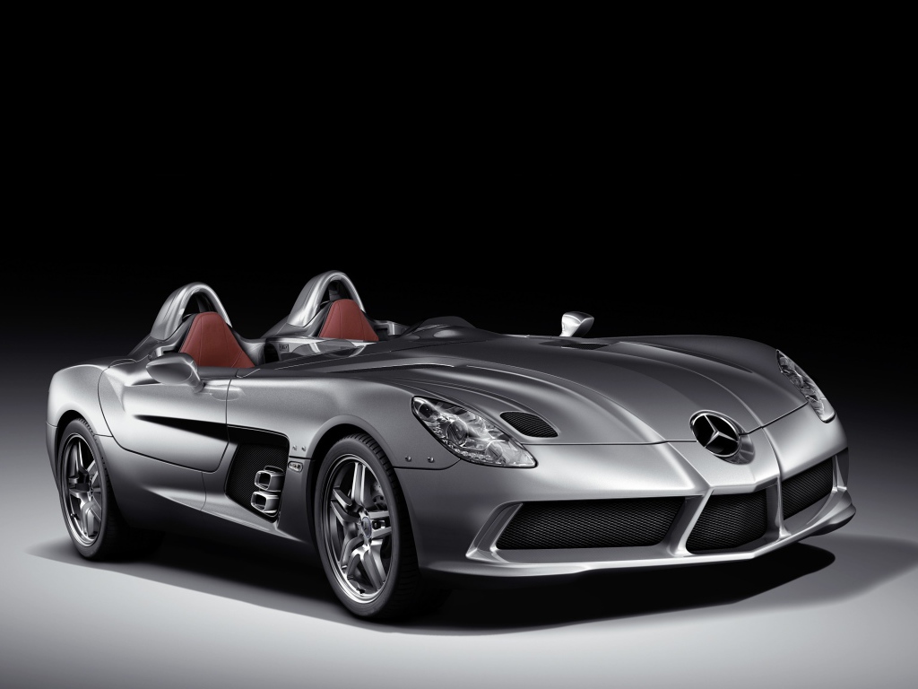 Необычный автомобиль Mercedes-Benz SLR Stirling Moss