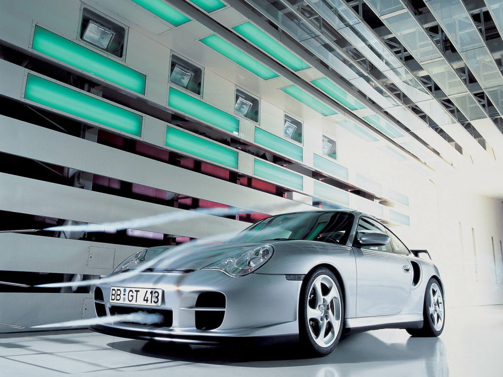 Автомобиль на испытании