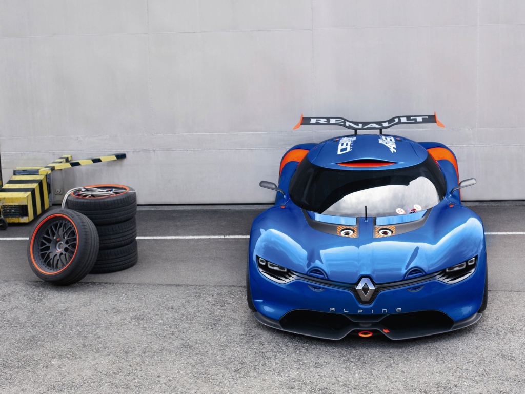 Замена покрышек спортивного Renault Alpine