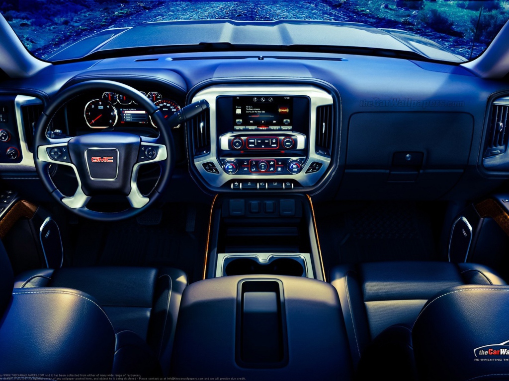 За рулем тягача