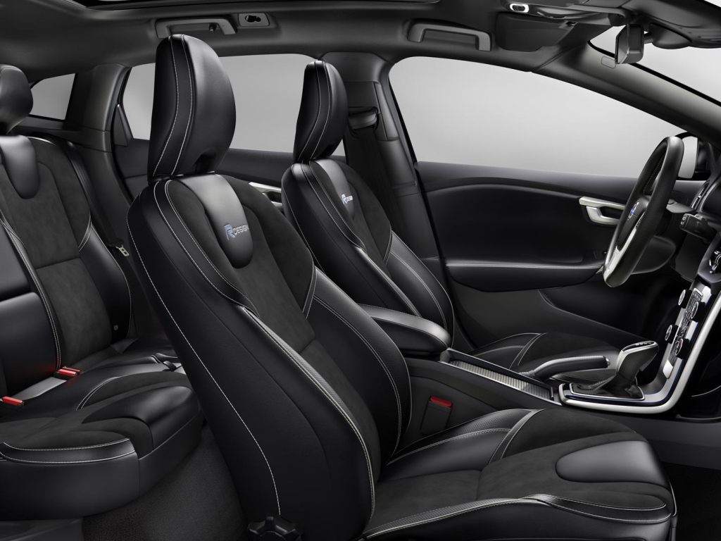 Салон автомобиля Volvo