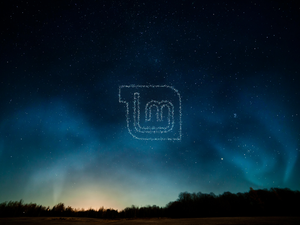 Логотип Linux Mint из звезд в небе