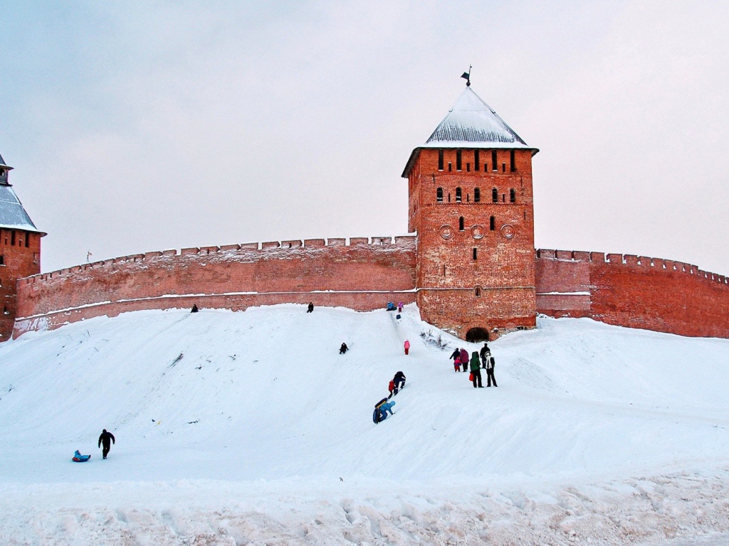 Старинная крепость в Великом Новгороде