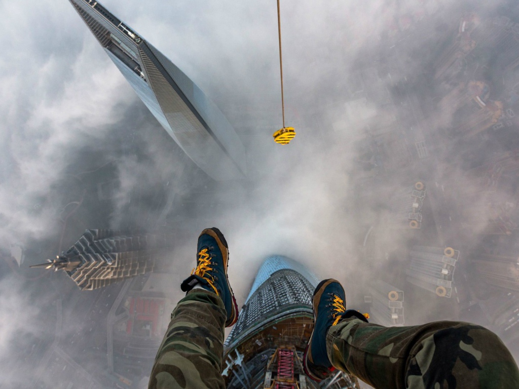 На вершине Шанхайской башни