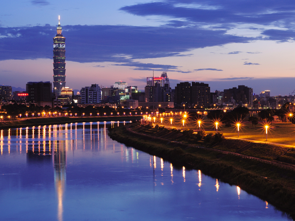 Река в городе Тайбей