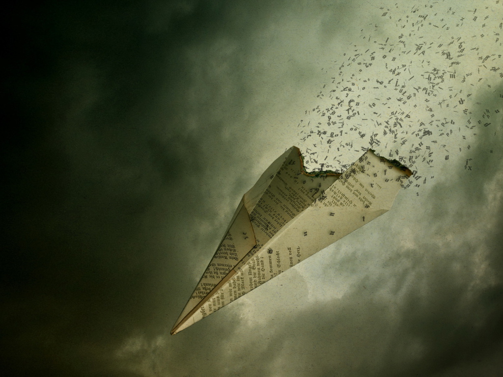 Падающий бумажный самолет