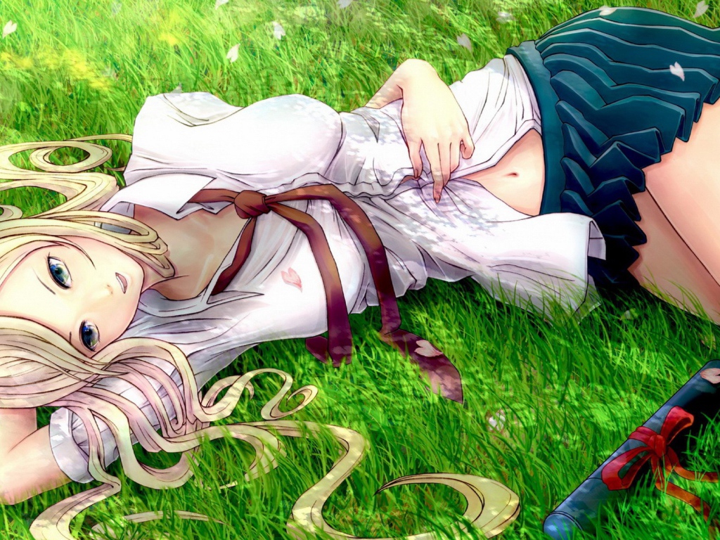 Блондинка лежит на траве, рисунок