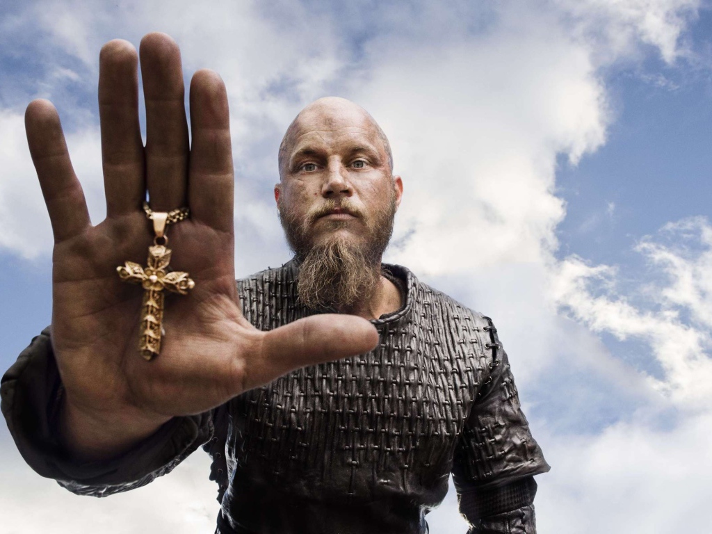 Крест на руке викинга