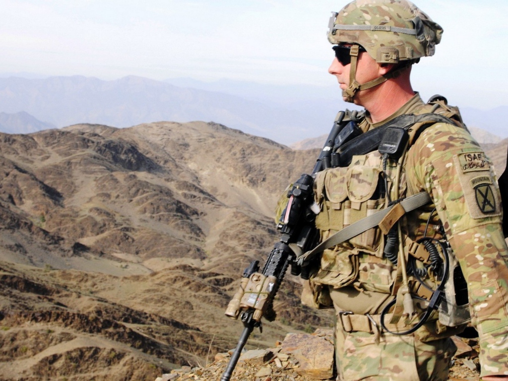 Солдат ISAF в Афганистане
