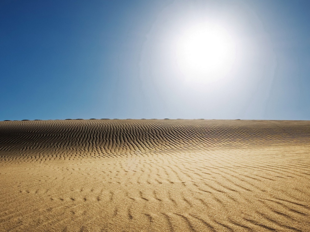 Бескрайняя мертвая пустыня