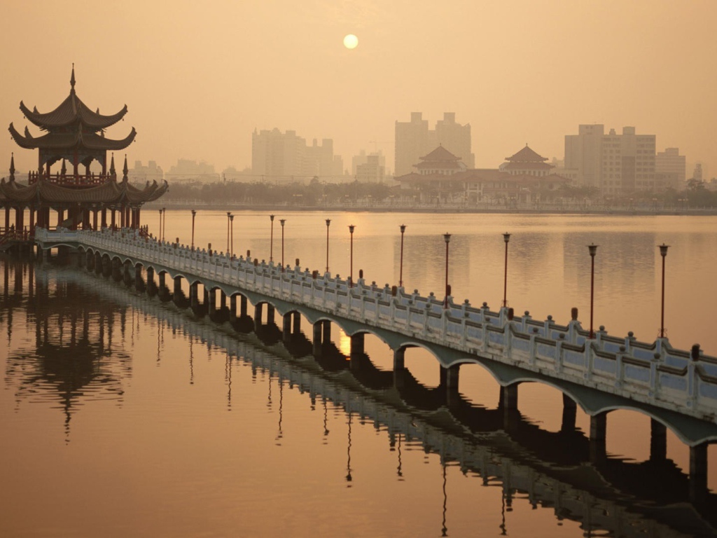 Беседка на воде на Тайване