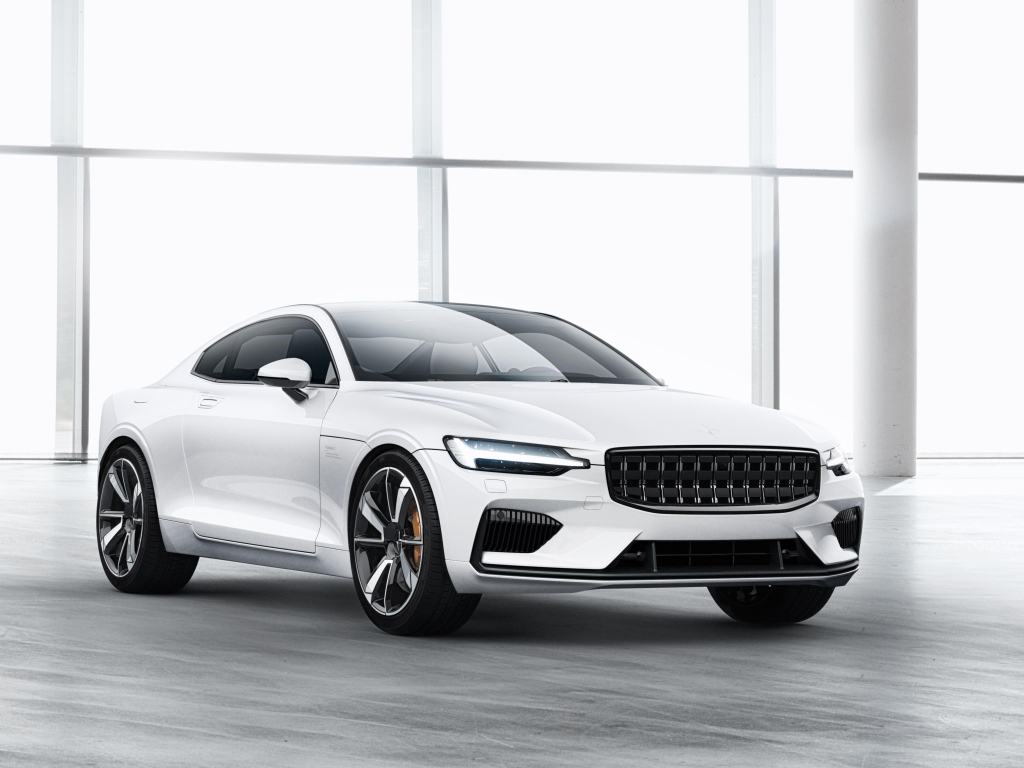 Новый белый серийный автомобиль  Polestar 1, 2019