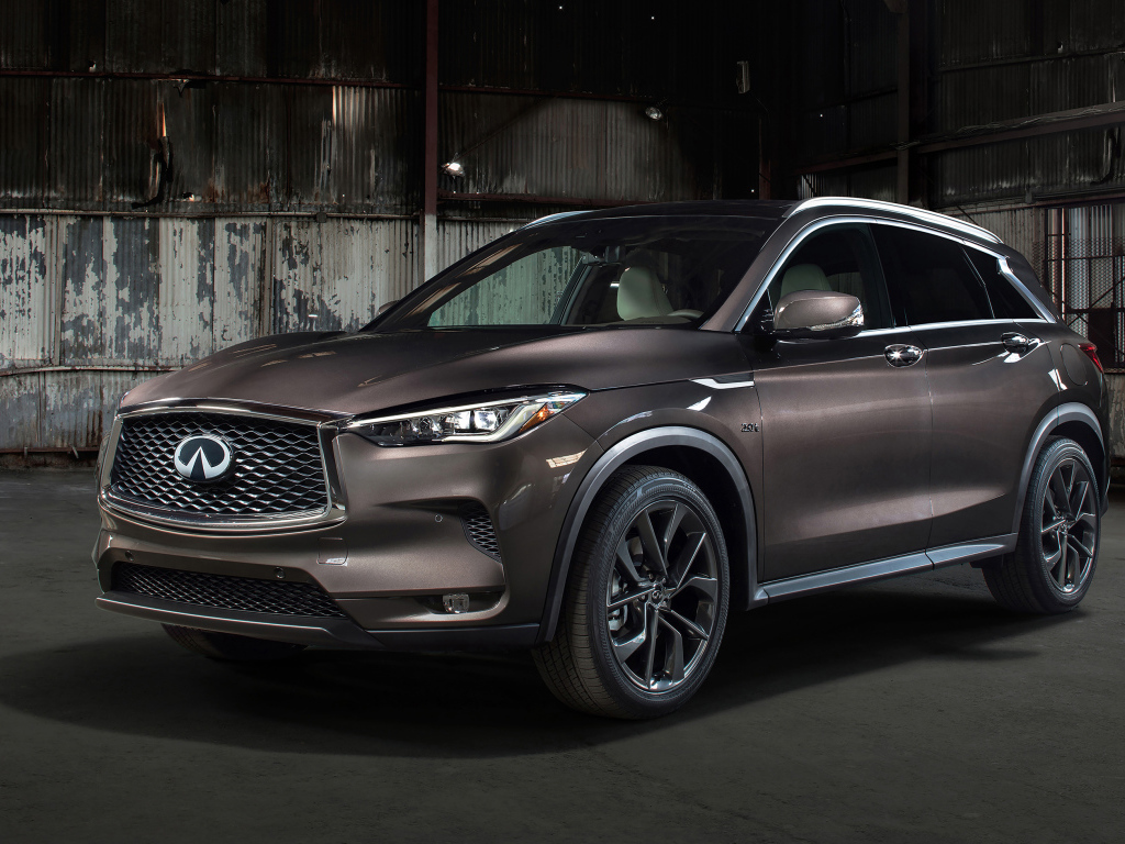 Стильный внедорожник Infiniti QX50, 2019