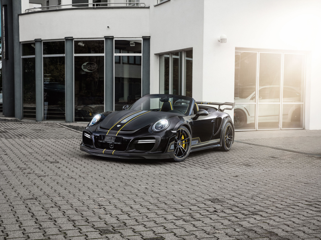 Черный кабриолет  Porsche 911 Turbo 2017 