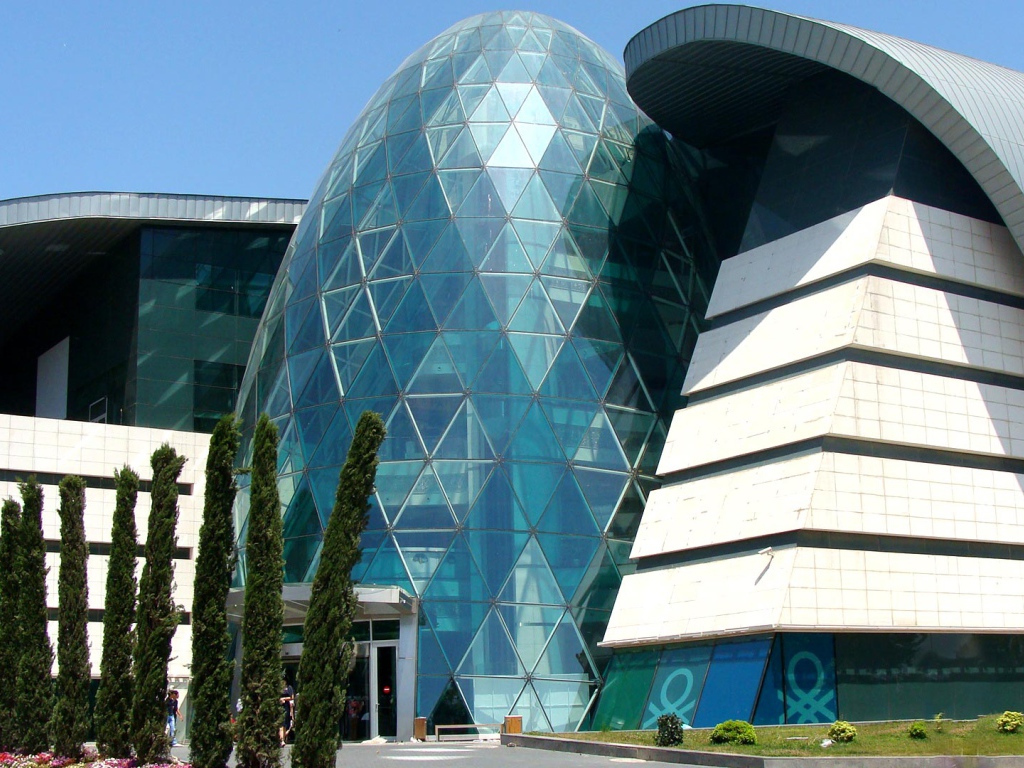 Торговый центр в Баку Park Bulvar 