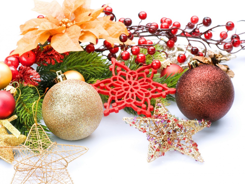 Праздничные украшения на новый год 2018 на белом фоне