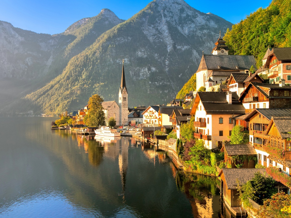 Дома у озера Хальштеттер, Австрия 