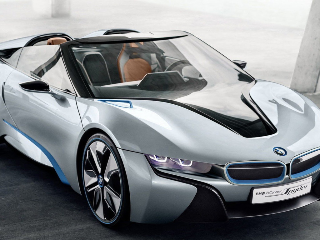 Электромобиль BMW i8 модель 2017 года 