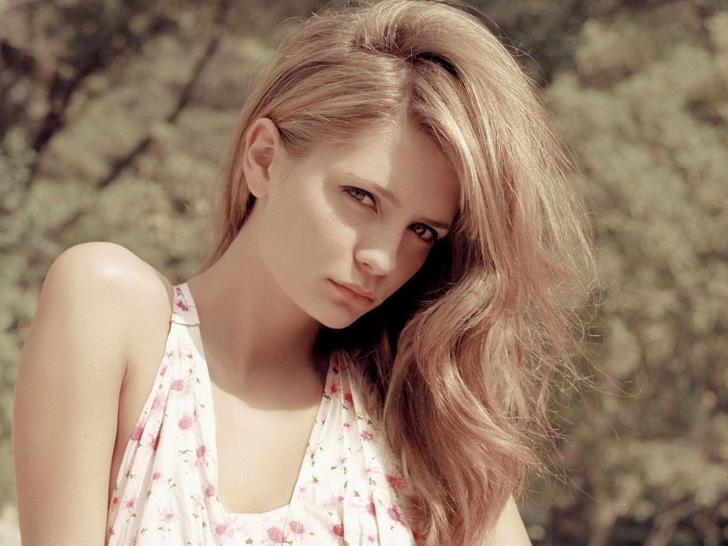 Нежная девушка, актриса Миша Бартон