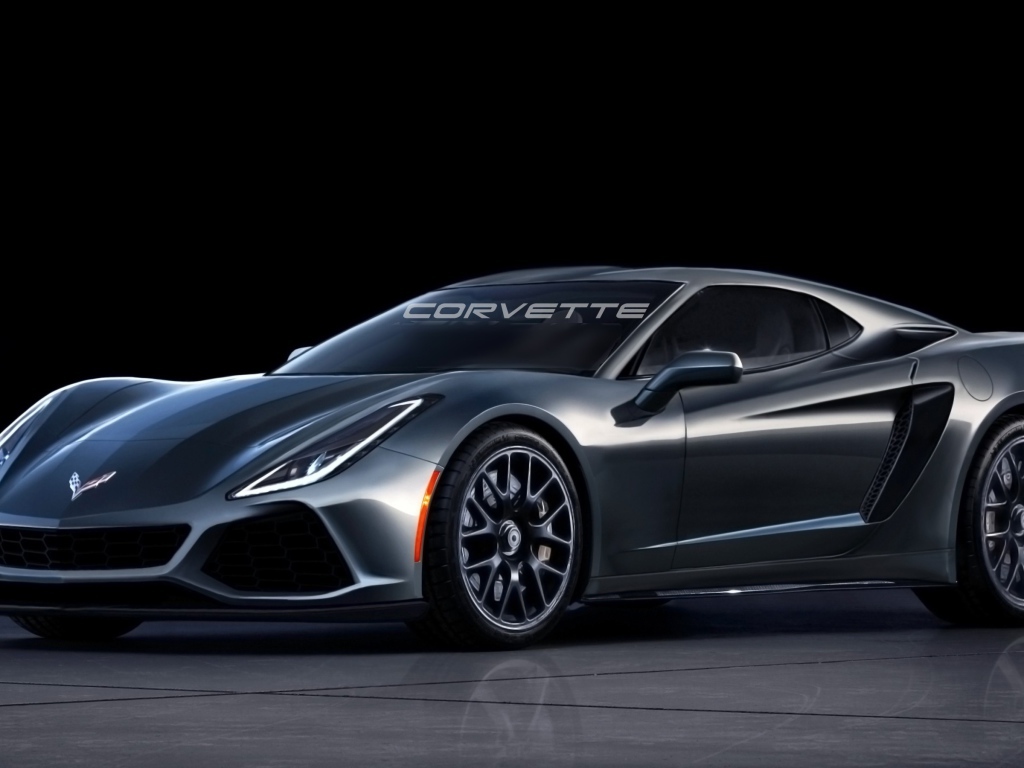 Серебристый быстрый автомобиль шевроле корвет 2019