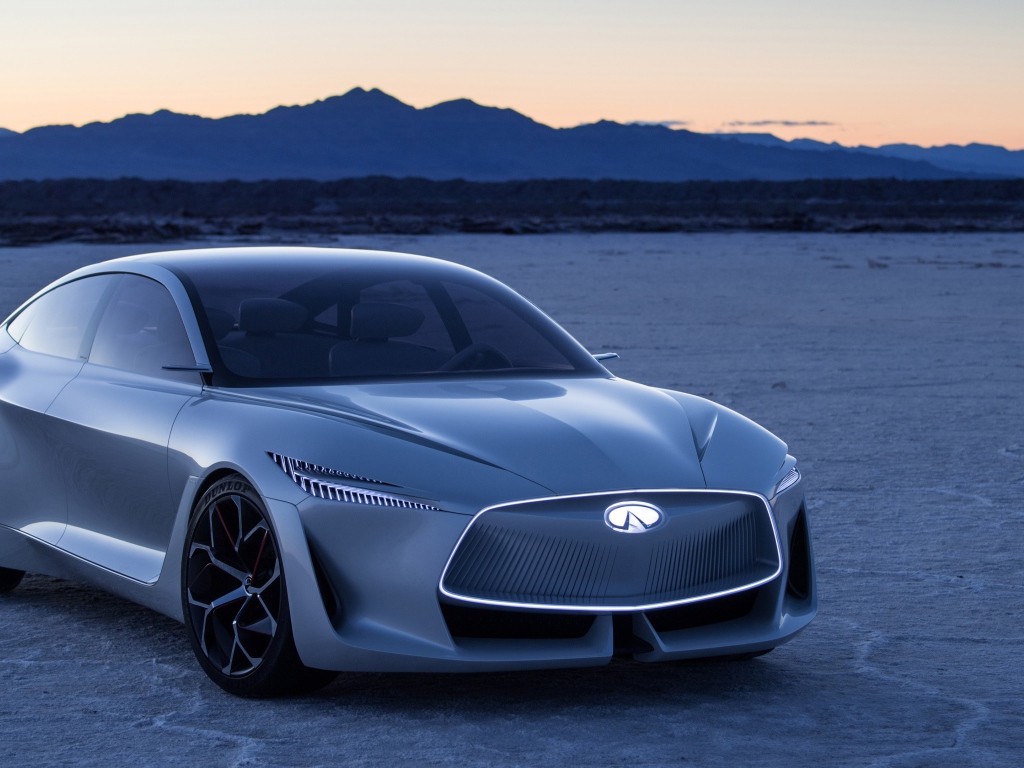 Автомобиль Infiniti Q Inspiration Concept, 2018 на закате