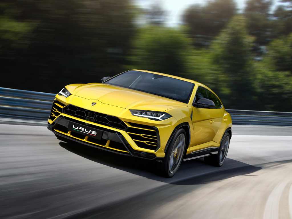Желтый внедорожник  Lamborghini Urus, 2018